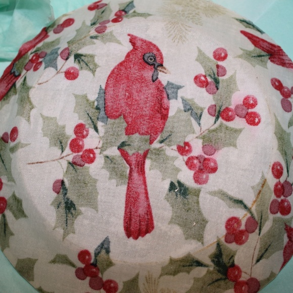 COPY - HP 11/20BEAUTIFUL CARDINAL & MISTLETOE DECOR PLATE - Picture 2 of 2